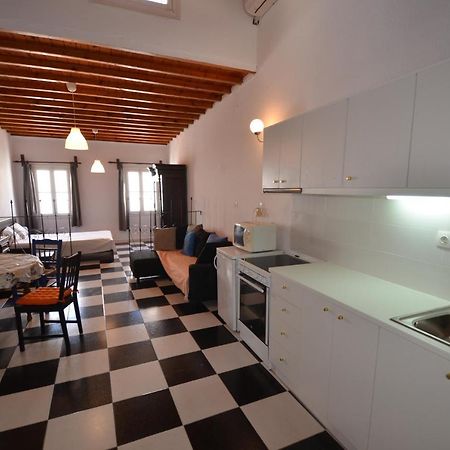 Belou Apartment Mykonos Town Екстериор снимка